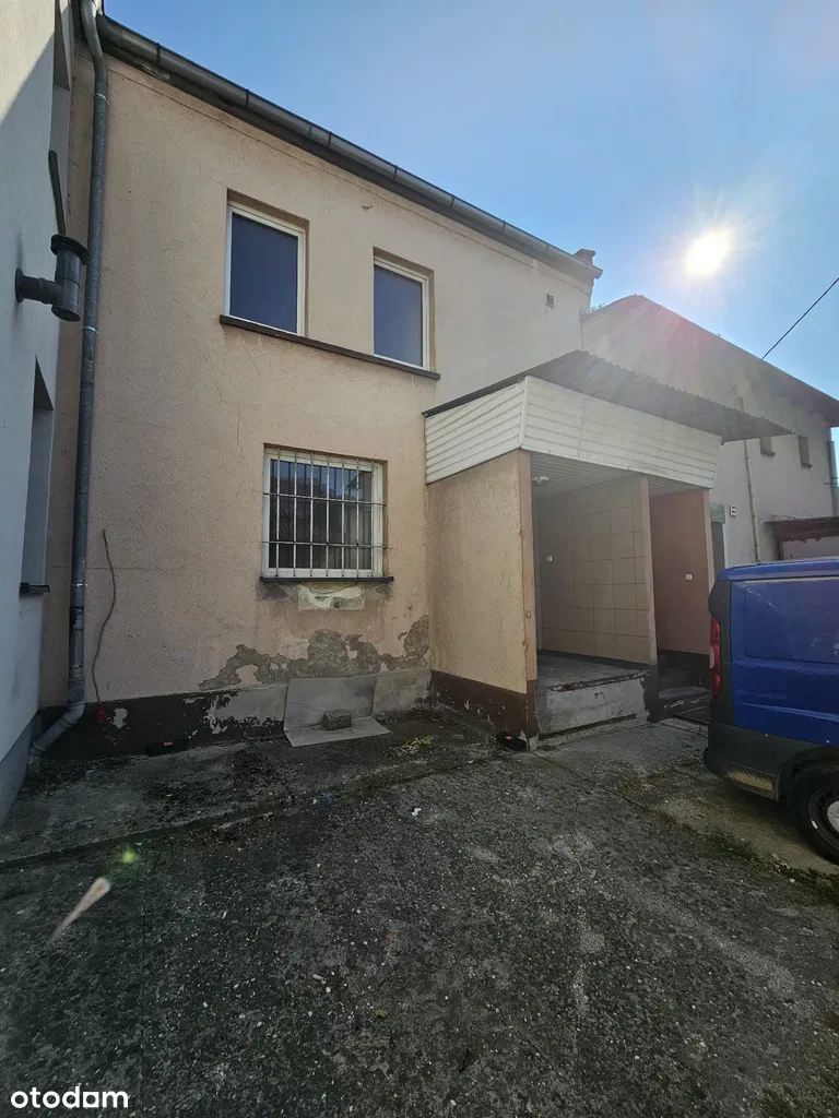 Nieruchomość usługowa, pod przetwórstwo mięsne lub mieszkaniowe.  200 m²