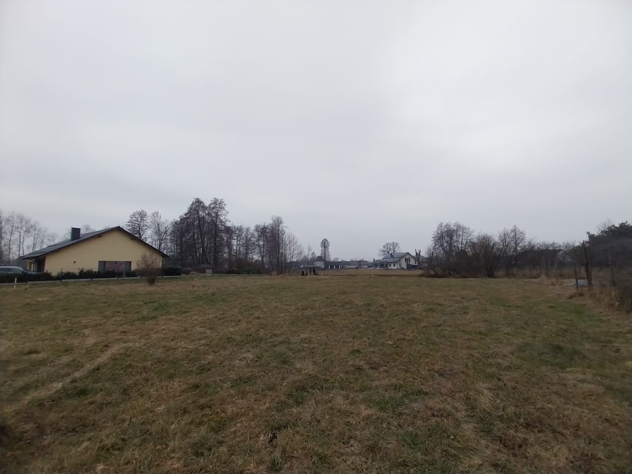 Działka Budowlana w spokojnej okolicy - Chrząstowice!