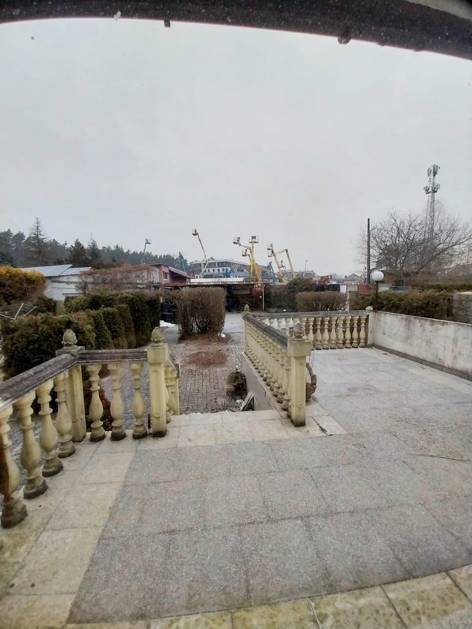 Działka z domem i warsztatem w Śródmieściu. Idealna inwestycja!