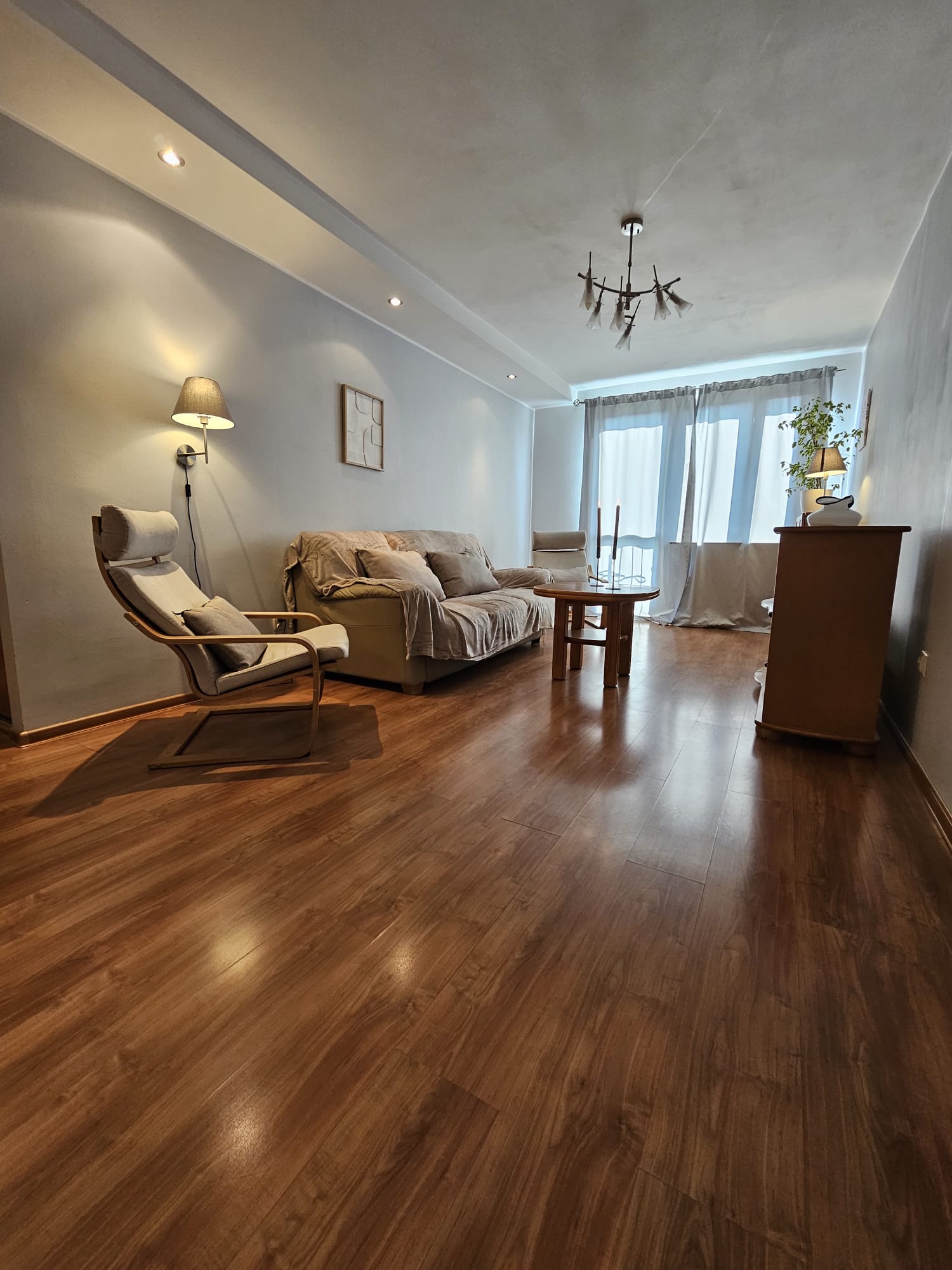 Przytulne 3-pokojowe mieszkanie z balkonem, do zamieszkania!