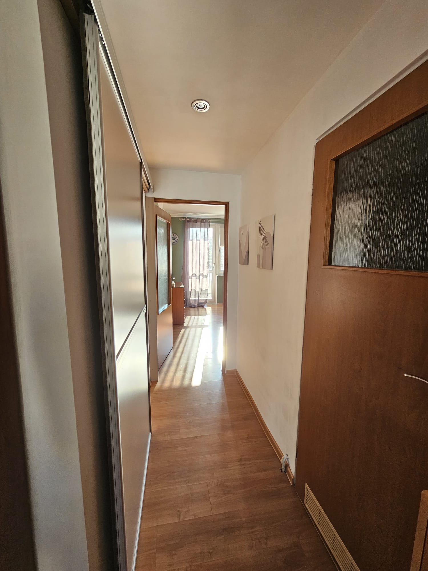 Przytulne 3-pokojowe mieszkanie z balkonem, do zamieszkania!